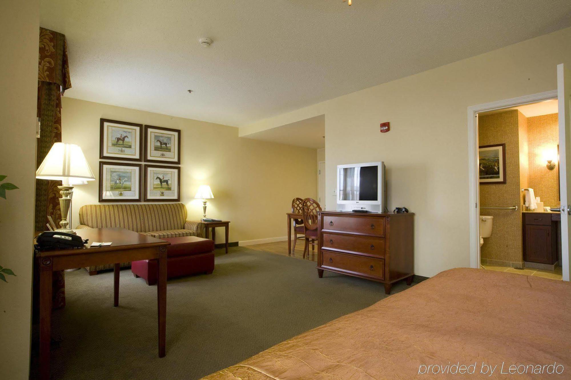 Homewood Suites By Hilton Lexington-Hamburg Room photo